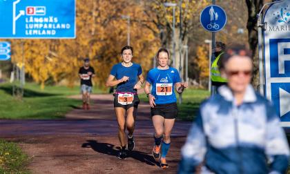 Anna Kawalec, Albina Ulvegren, land Marathon