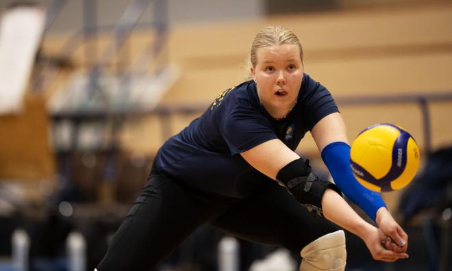 Paulina Lindberg och hennes lagkamrater i Örebro Volley vann SM-guldet efter 3–0 i matcher mot Engelholm. Arkivbild.