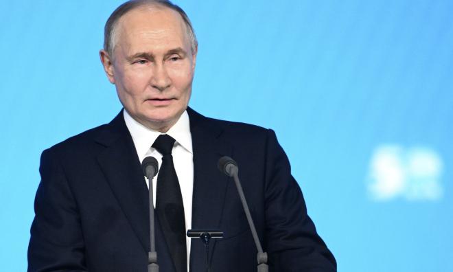 Rysslands president Vladimir Putin ska ha informerats före gripandet.