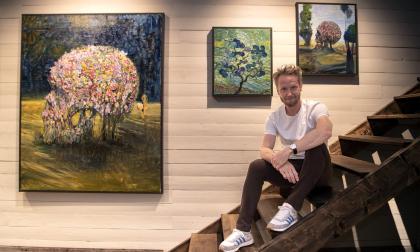 Jonas Wilén har målat känslostyrt till sin nya utställning. 