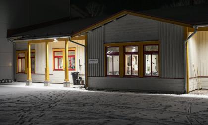 Ungdomsgården i Jomala finns i Vikingagården.