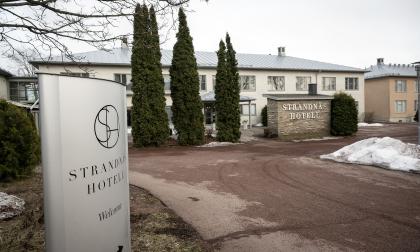 Staden utreder nu om Strandnäs hotell kunde passa som nytt, framtida ESB-boende i staden.