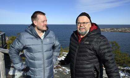 Daniel Mattsson och Anders Jansson är två av tre initiativtagare till protestlistan mot Sunnanvinds planerade vindkraftpark i Norrhavet. I går lämnades initiativet med 192 namnunderskrifter in till Geta kommun.