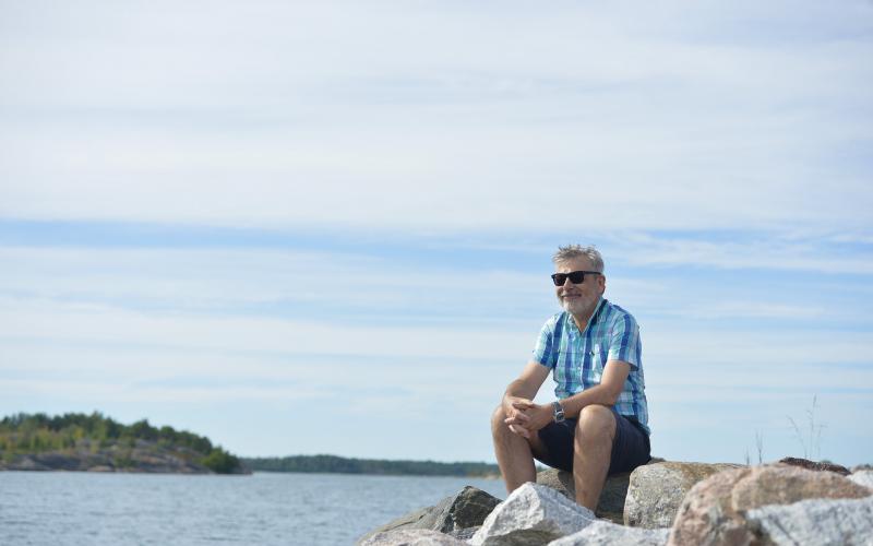 I tidningen Skärgårds nya Ålandnummer berättar bland annat Brändös avgående kommundirektör John Wrede om sina 35 år i tjänst.