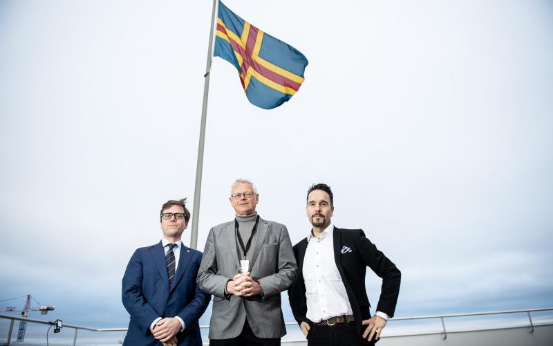 Ministerna, Christian Wikström, Vicelantråd Harry Jansson, Minister Fredrik Karlström 