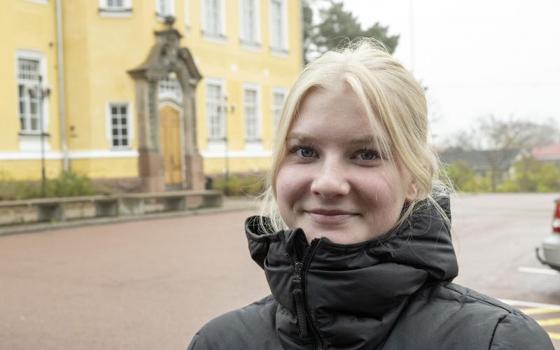Skola, Ålands lyceum, elevr om ungdomsbarometern resultat.