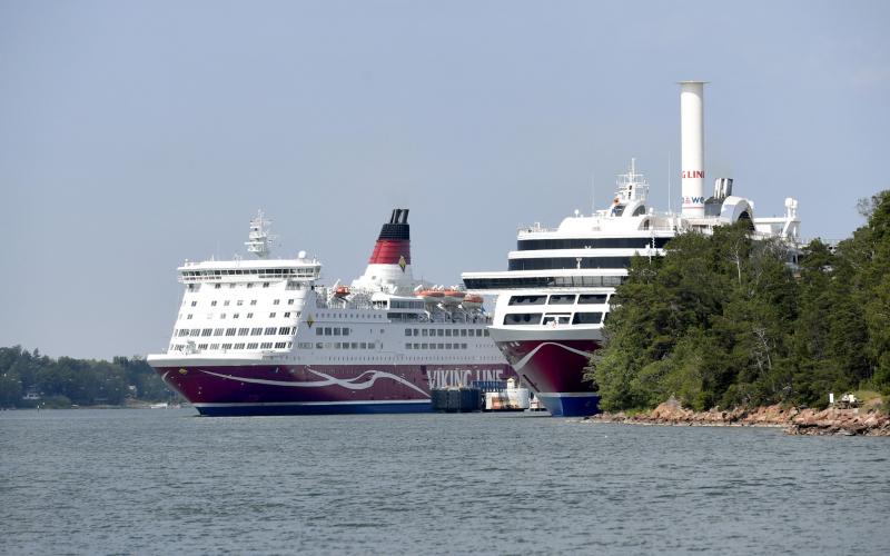 200619 , 20062019 , 20190620 , Viking Line , Amorella , Grace i Västra hamnen , färjtrafik , sjöfart , färja , färjor , resa , förbindelse ,kryssningstrafik , kryssning 