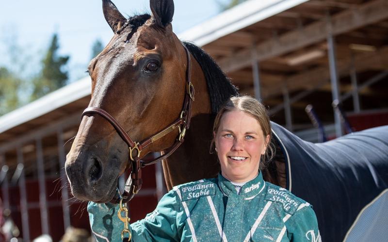 Malin Friman hade stjärnhästen Västerbo Grosbois till start för första gången sedan hon tog över som tränare.