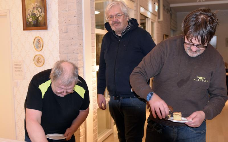 Robert Grundström, Max Henriksson och Dan Henriksson var på plats i Mariagården för att träffa folk och lyssna till berättelsen om Fredrika Mörck.