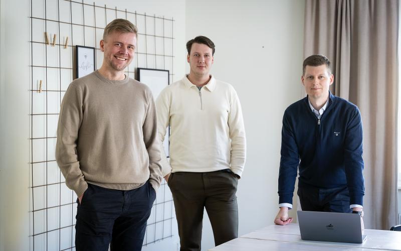 Fredrik Rosenberg, Oskar Lönnqvist och Adam Söderlund känner stor arbetsmotivation.