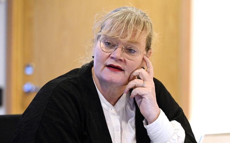 Katrin Sjögren (Lib) håller i taktpinnen som ordförande för det vinnande partiet i lagtingsvalet i oktober. 