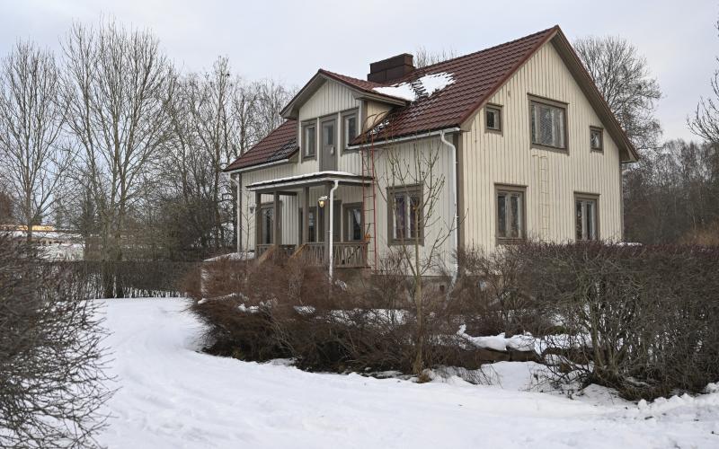 På Åkervägen 13 i Mariehamn finns huset som såldes för 145.000 euro.