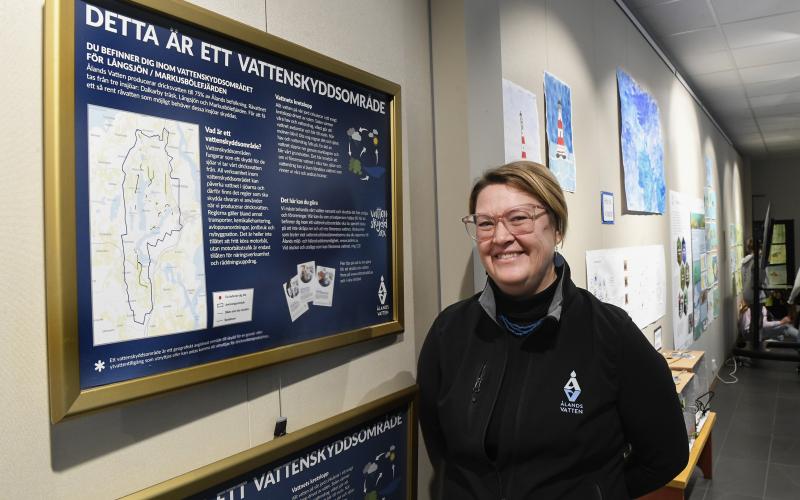 Vattenskyddsområdena är grundläggande för att kunna förse Åland med rent dricksvatten, säger Ann Nedergård, projektledare för vattenskydd och hållbarhetsfrågor på Ålands vatten.<@Normal_indrag> 