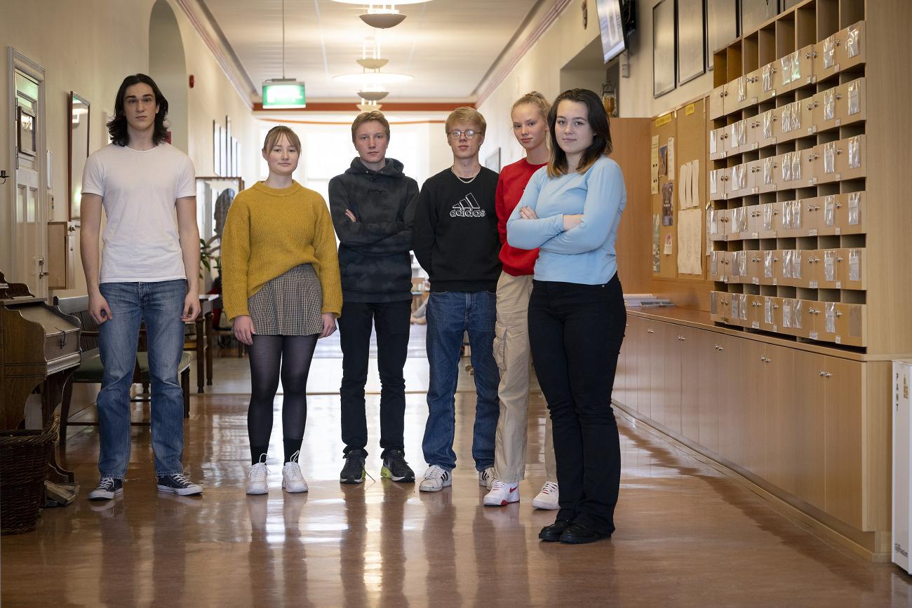 Skola, Ålands lyceum, elevr om ungdomsbarometern resultat.