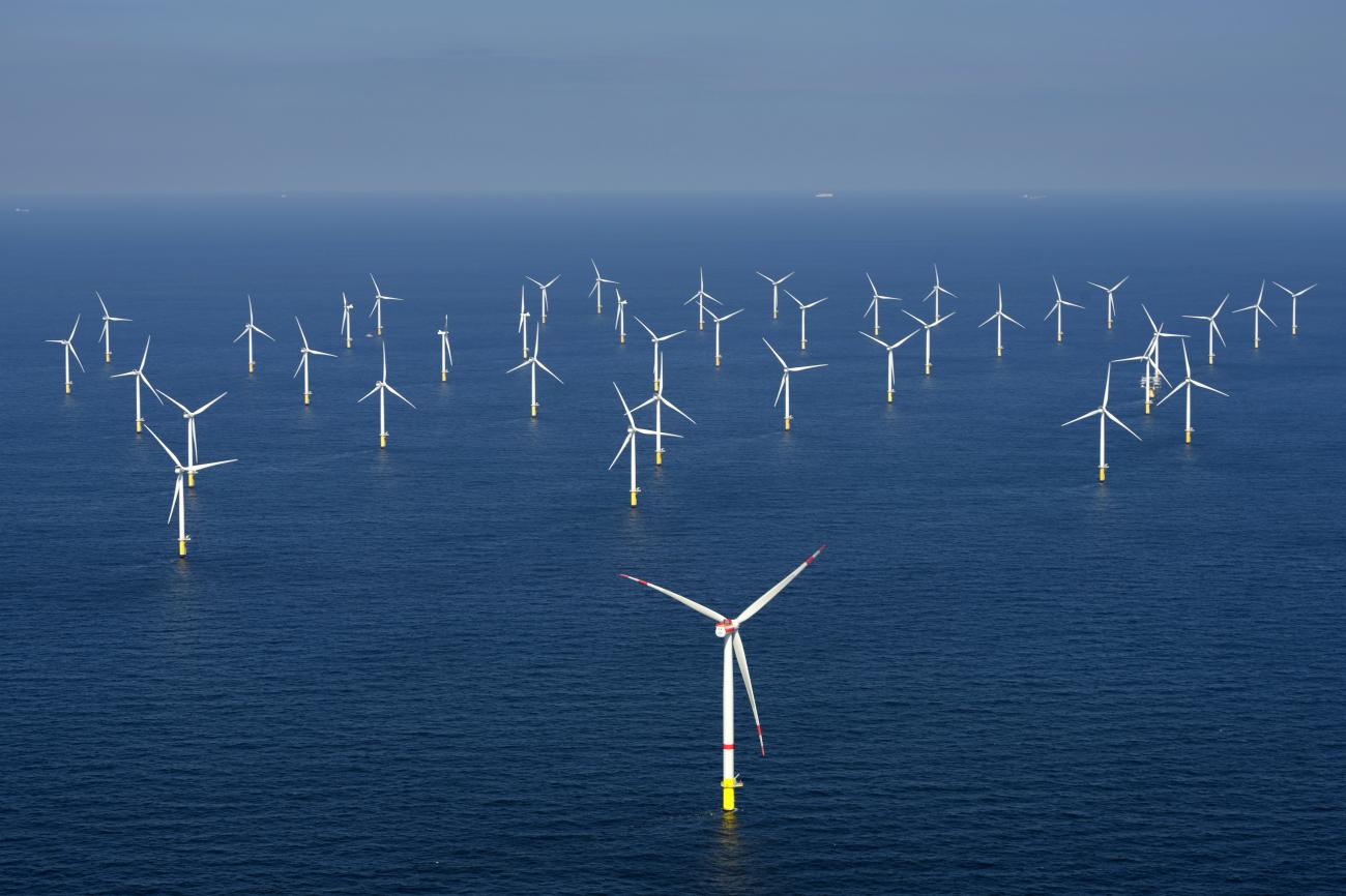 This photo was taken on April 12, 2019 above the Rentel wind farm on the Belgian North Sea *** Local Caption *** @Bildtext:OX2 och Ålandsbankens fondbolag planerar nu etablering av havsbaserad vindkraft även i Ålands norra havsområden.<@Foto>Foto: iStock