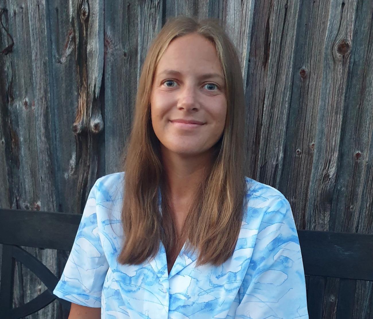 Daniela Björkenstam Stenbäck bor i Stockholm men har tillbringat många somrar på Seglinge. Hon anser att skärgården ofta bortprioriteras.